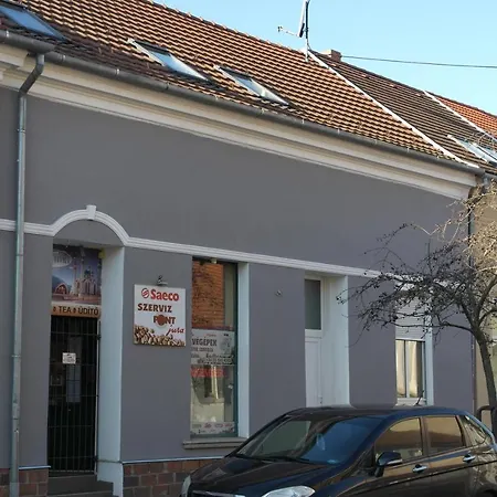 Rum i privatbostad Nadasdy Studio Szombathely