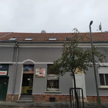 Homestay Nadasdy Studio Szombathely