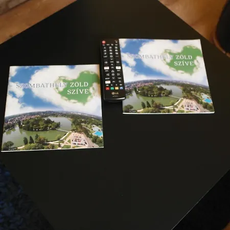 Nadasdy Studio Rum i privatbostad *
